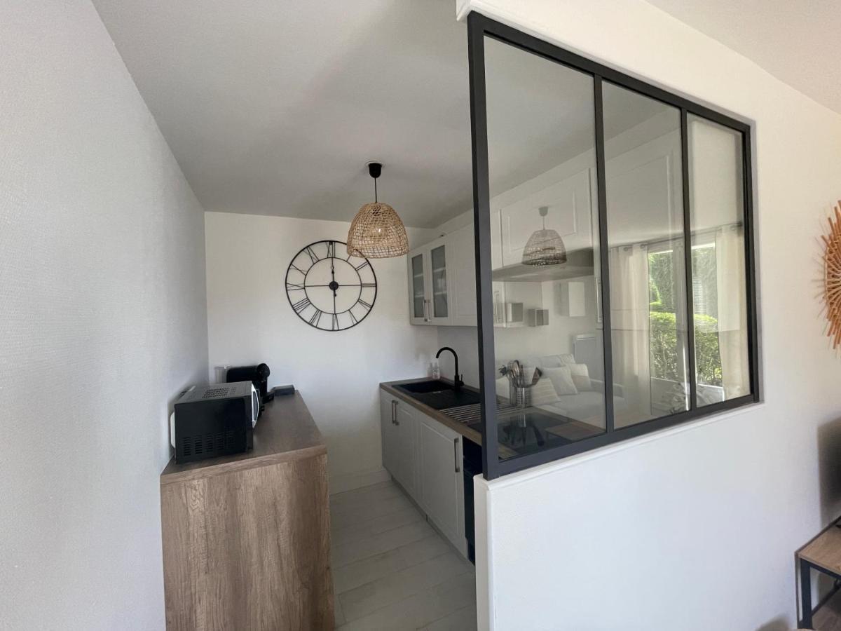 Le Plein Soleil, Appt 2 Pieces Terrasse, 600 M De La Plage De Blonville Sur Mer Apartamento Exterior foto
